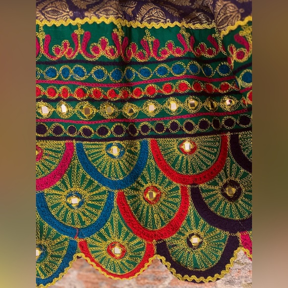 Traditional Afghan Dress - Picture 4 of 6